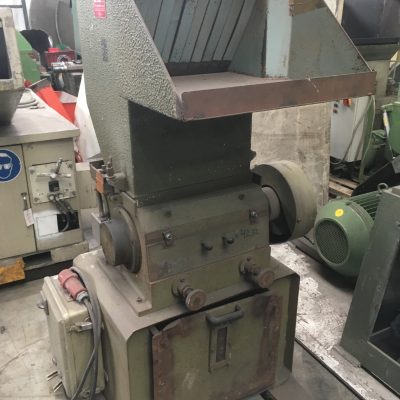 BROYEUR TRIA Type 30/25 B