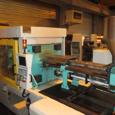 PRESSE A INJECTER 200T ARBURG