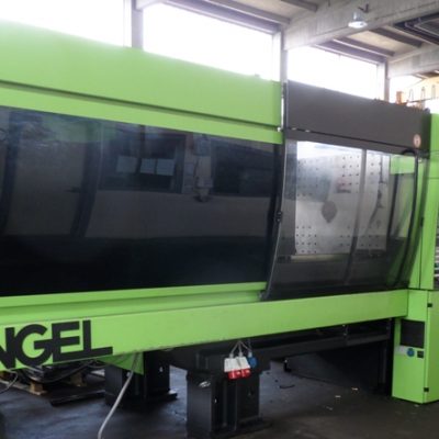 PRESSE A INJECTER 300T ENGEL SANS COLONNE