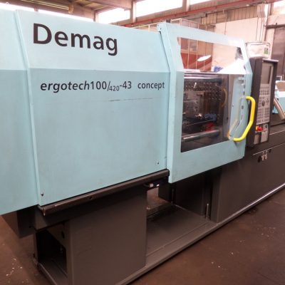 PRESSE A INJECTER 100T DEMAG