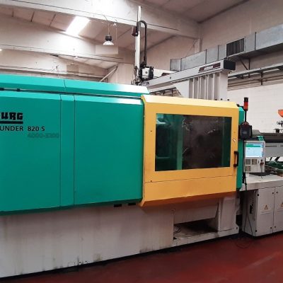 PRESSE A INJECTER 400T ARBURG Type 820 C 4000 - 3200