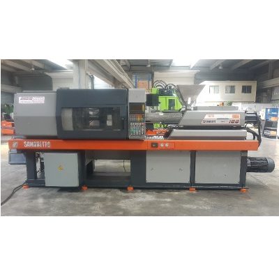 PRESSE A INJECTER 100T SANDRETTO