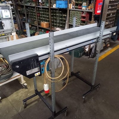 Convoyeur plat 1800x400