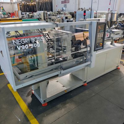 Presse à injecter 90T NEGRI BOSSI V 90 300